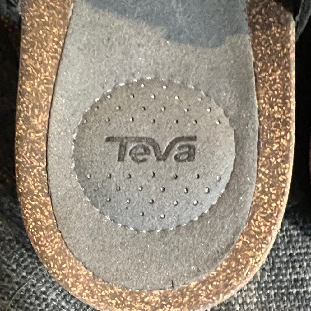 Teva black suede Sandals, 8.5 - Picture 4 of 6